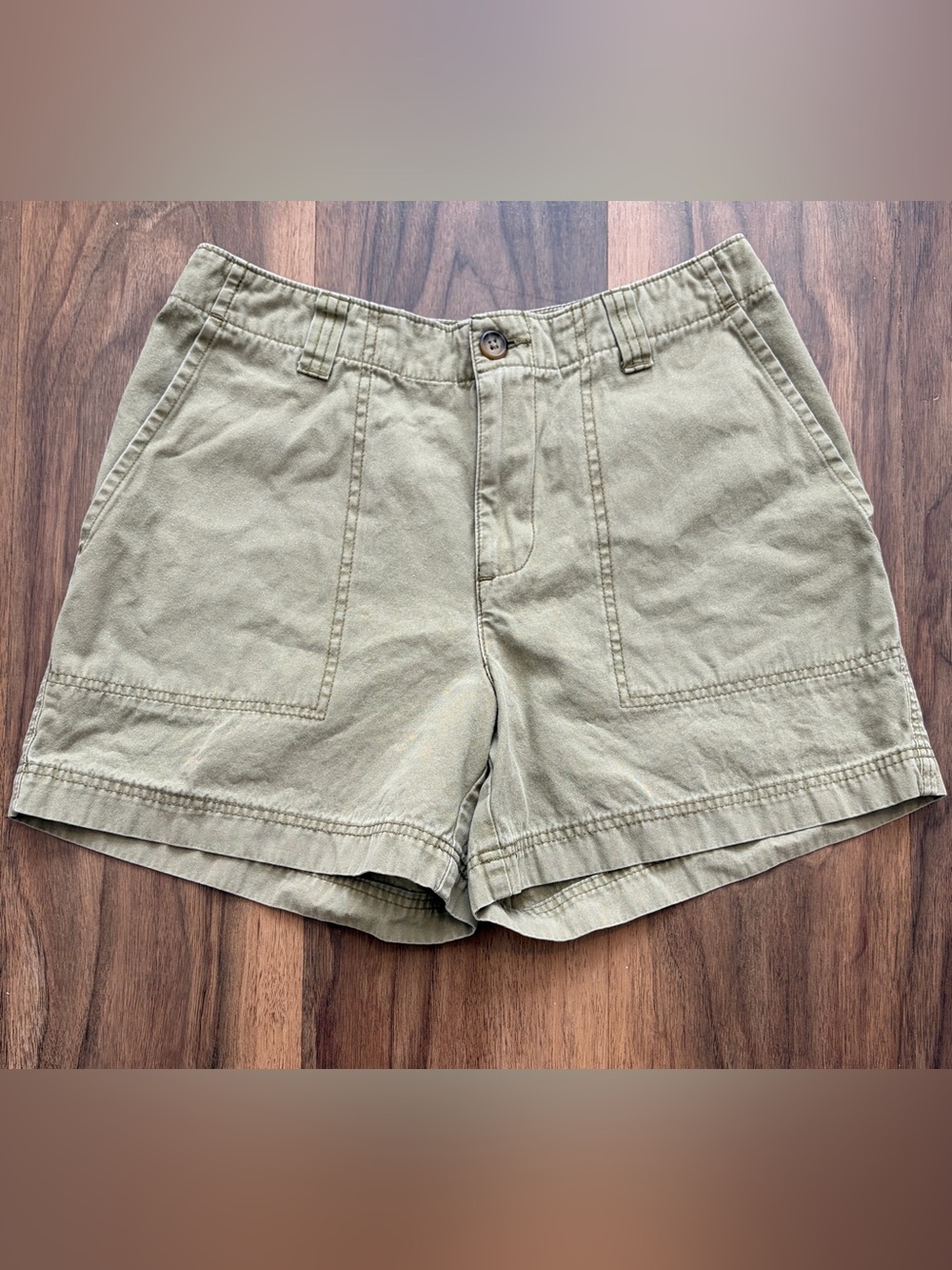 GAP Olive Green Utility Shorts with Front Patch Pockets